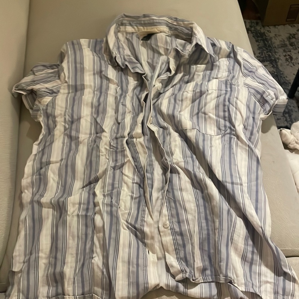 universal thread, short sleeve striped button down